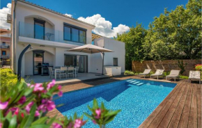 Amazing Home In Malinska